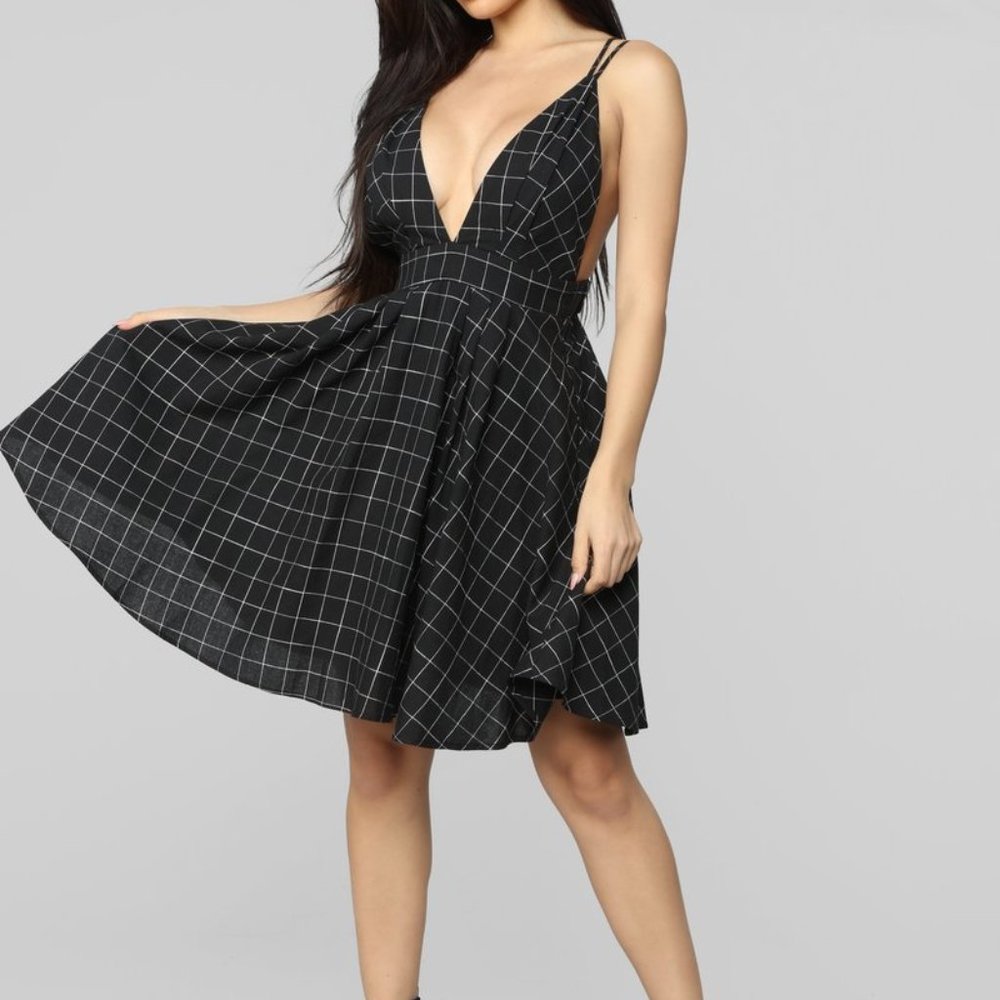 Fashion Nova deep v mini dress